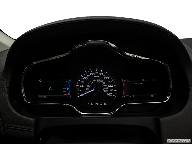 2019 Lincoln MKT | Speedometer/tachometer