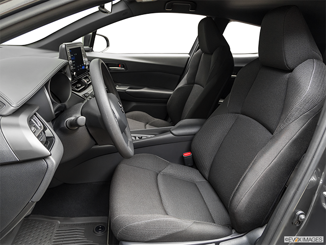 2019 Toyota C-HR | Front seats from Drivers Side