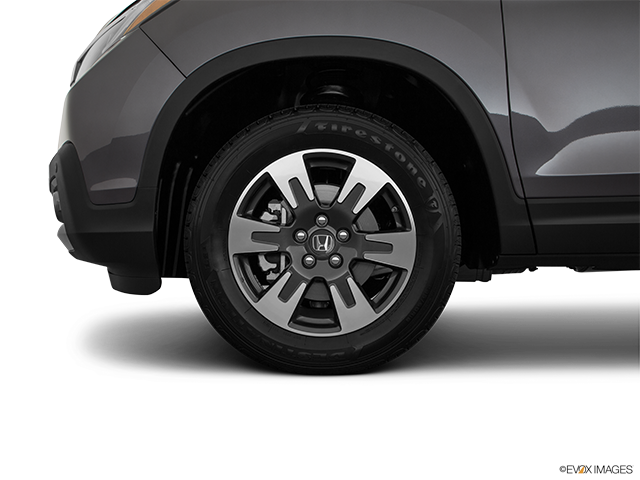 2019 Honda Ridgeline | Front Drivers side wheel at profile