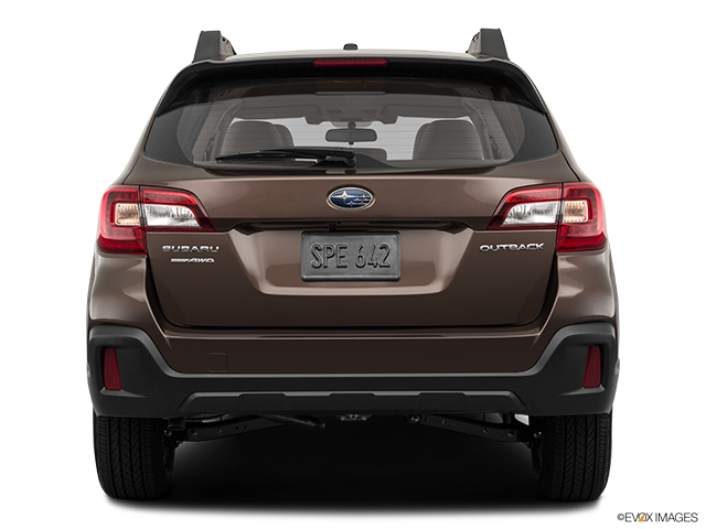 2019 Subaru Outback | Low/wide rear