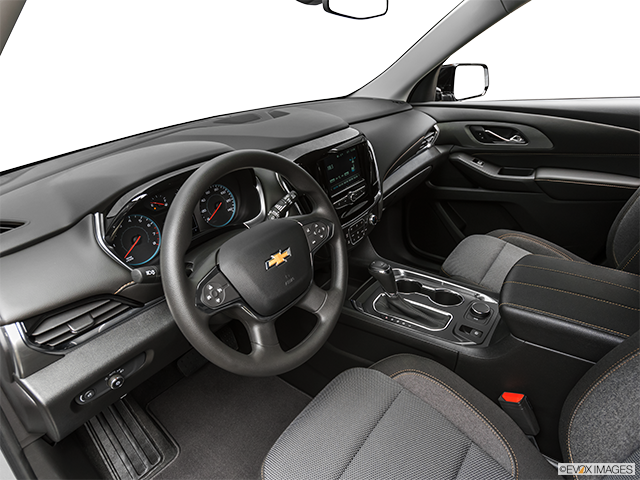 2019 Chevrolet Traverse | Interior Hero (driver’s side)