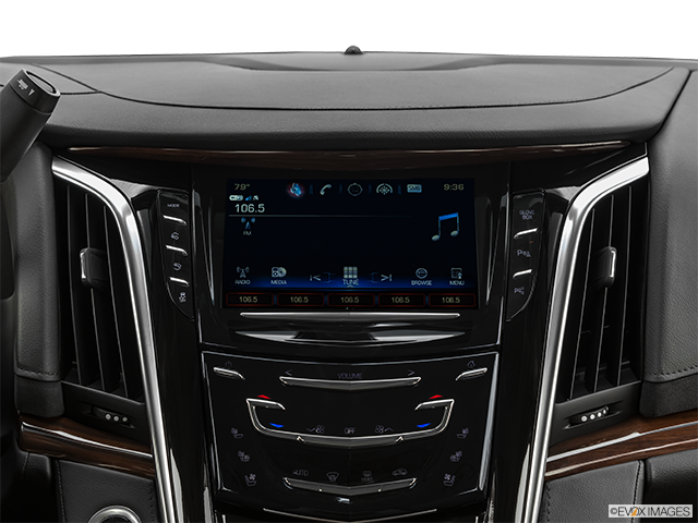 2019 Cadillac Escalade | Closeup of radio head unit