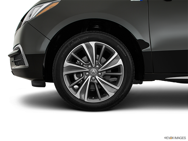 2018 Acura MDX | Front Drivers side wheel at profile