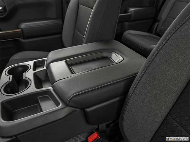 2019 Chevrolet Silverado 1500 | Front center console with closed lid, from driver’s side looking down