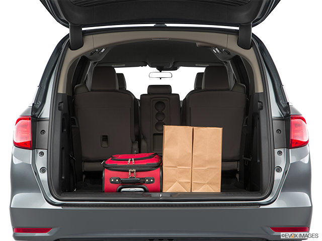 2019 Honda Odyssey | Trunk props