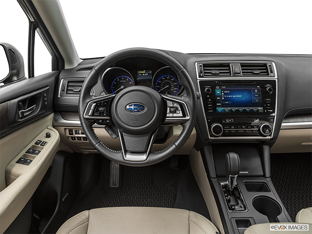 2019 Subaru Outback | Steering wheel/Center Console