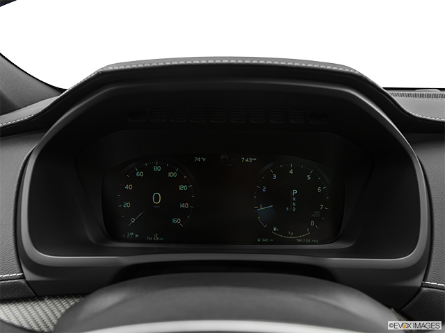 2019 Volvo XC90 | Speedometer/tachometer