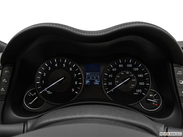 2019 Infiniti Q70 | Speedometer/tachometer