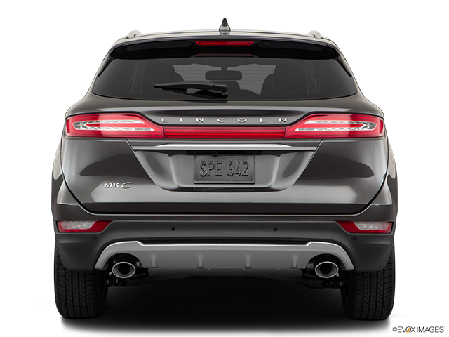 2019 Lincoln MKC | Low/wide rear