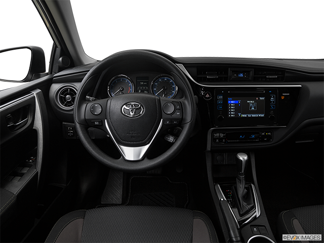 2019 Toyota Corolla Sedan | Steering wheel/Center Console