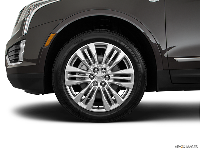 2019 Cadillac XT5 | Front Drivers side wheel at profile