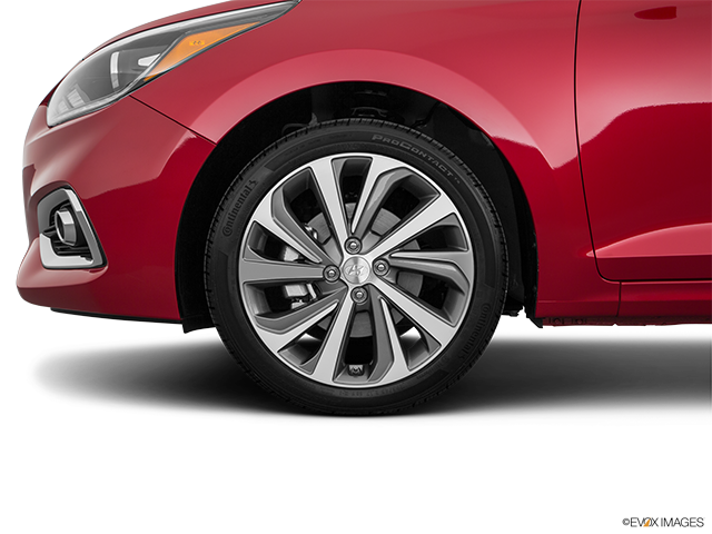 2019 Hyundai Accent Sedan | Front Drivers side wheel at profile