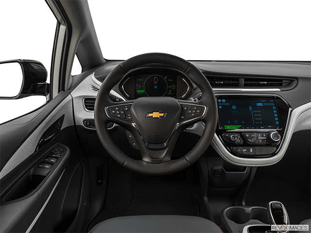 2019 Chevrolet Bolt EV | Steering wheel/Center Console