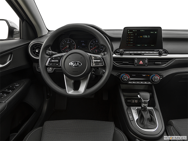 2019 Kia Forte | Steering wheel/Center Console