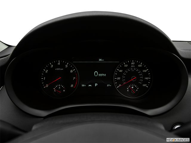 2019 Kia Stinger | Speedometer/tachometer
