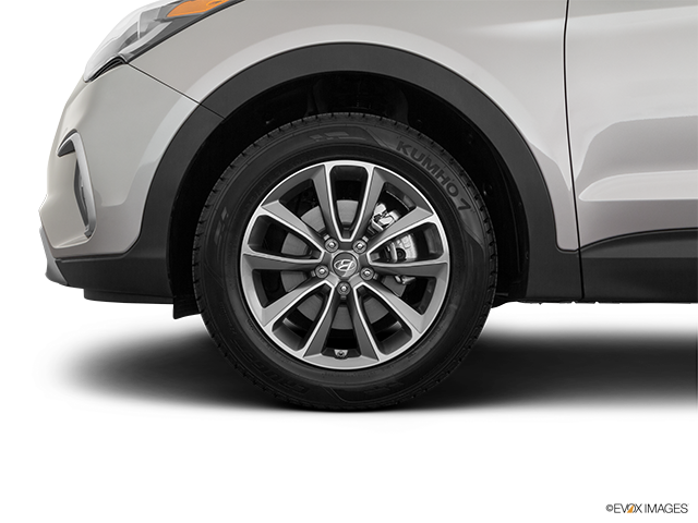 2019 Hyundai Santa Fe XL | Front Drivers side wheel at profile