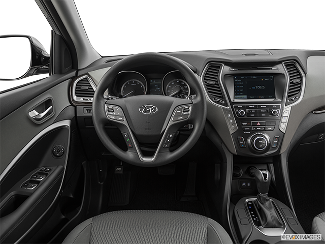 2019 Hyundai Santa Fe XL | Steering wheel/Center Console