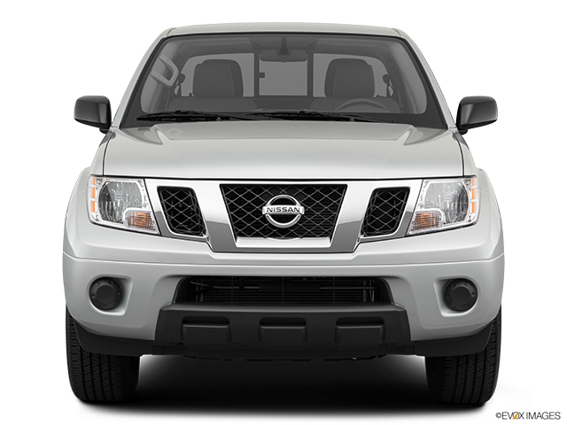 2022 Nissan Frontier | Low/wide front