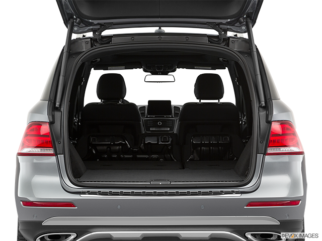 2019 Mercedes-Benz GLE | Hatchback & SUV rear angle