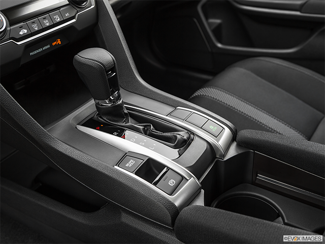 2019 Honda Civic Sedan | Gear shifter/center console