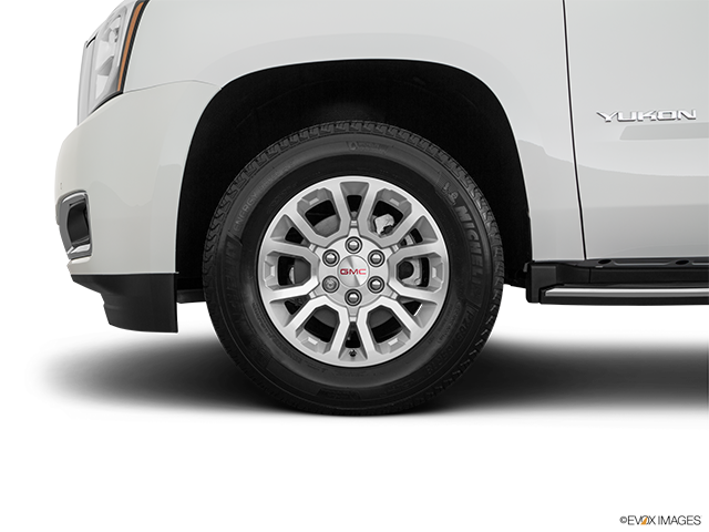 2019 GMC Yukon | Front Drivers side wheel at profile
