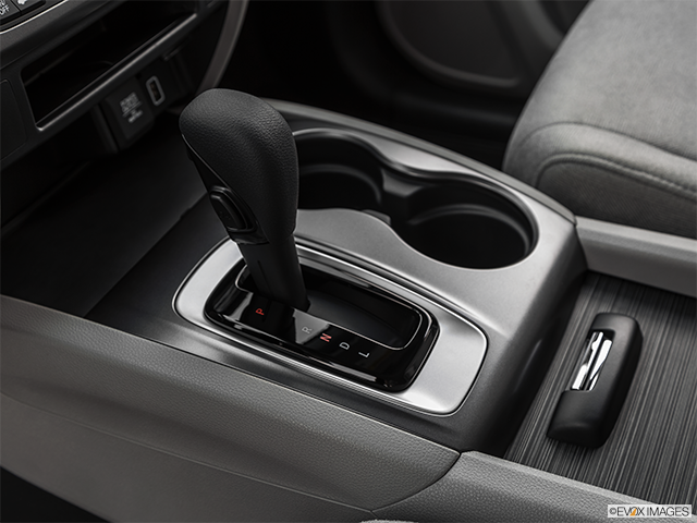 2019 Honda Pilot | Gear shifter/center console