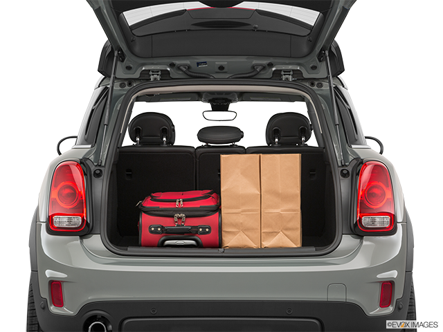 Mini Countryman Rear Box 2019 MINI Countryman: Price, Review, Photos and Specs - Read This ...