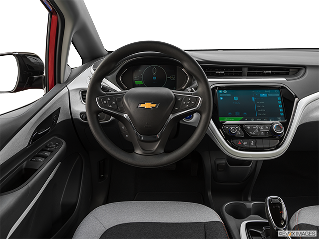 2019 Chevrolet Bolt EV | Steering wheel/Center Console