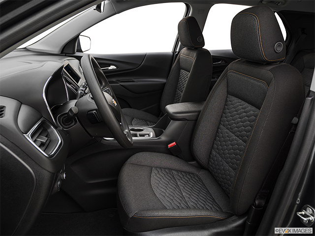 2019 Chevrolet Equinox | Front seats from Drivers Side
