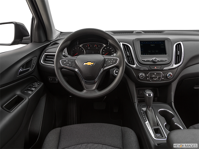 2019 Chevrolet Equinox | Steering wheel/Center Console