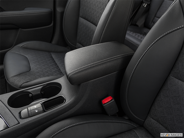2019 Kia Niro | Front center console with closed lid, from driver’s side looking down