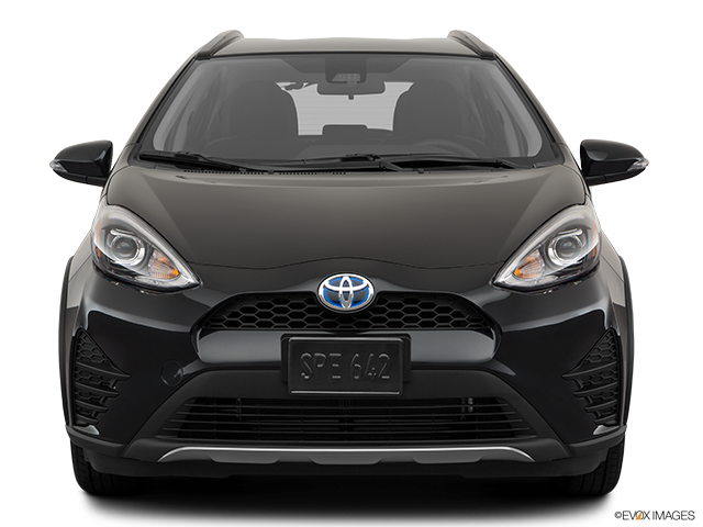 2019 Toyota Prius c | Low/wide front