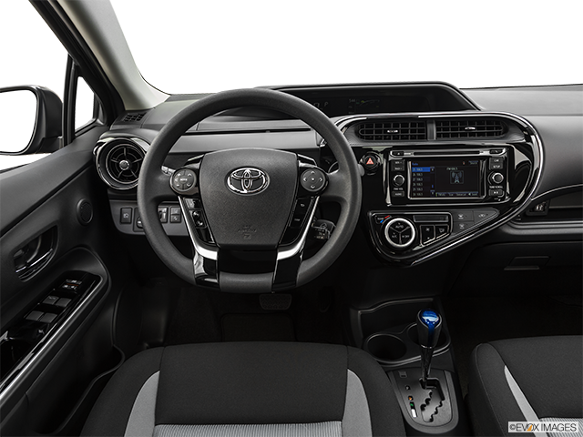 2019 Toyota Prius c | Steering wheel/Center Console