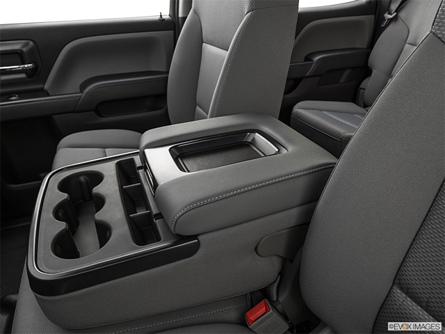 2019 Chevrolet Silverado 3500HD: Price, Review, Photos (Canada) | Driving