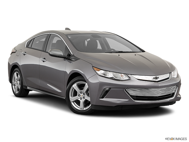 2019 Chevrolet Volt | Front passenger 3/4 w/ wheels turned
