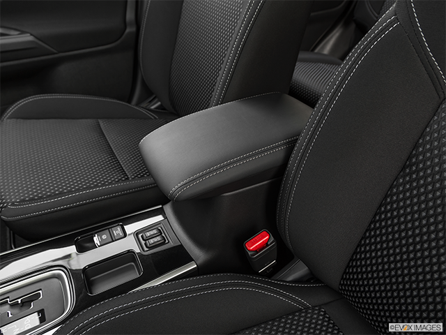 2019 Mitsubishi Outlander | Front center console with closed lid, from driver’s side looking down