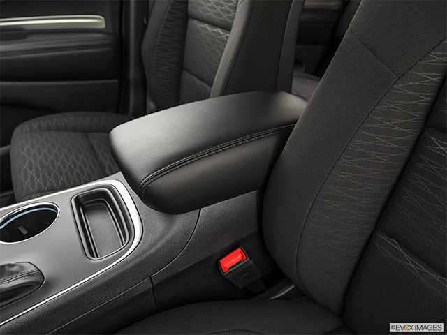 2019 Dodge Durango | Front center console with closed lid, from driver’s side looking down