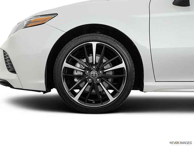 2019 Toyota Camry | Front Drivers side wheel at profile