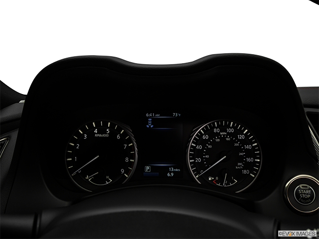 2019 Infiniti Q50 | Speedometer/tachometer