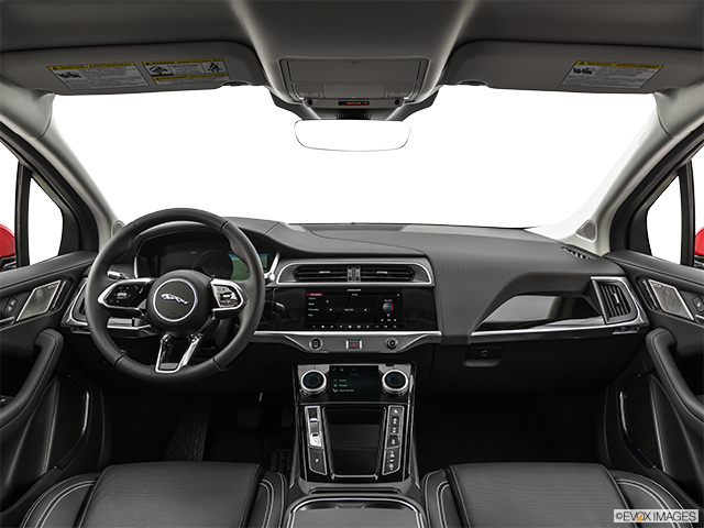2019 Jaguar I-PACE | Centered wide dash shot