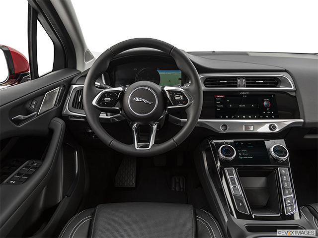 2019 Jaguar I-PACE | Steering wheel/Center Console