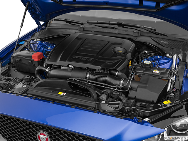 2019 Jaguar XE | Engine