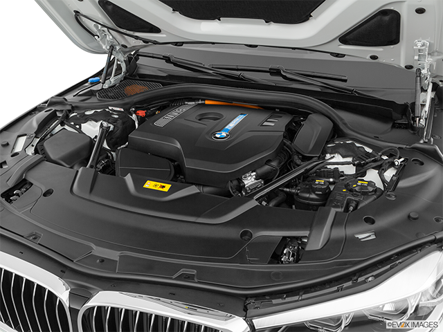 2019 BMW 7 Series 740Le xDrive: Price, Review, Photos (Canada) | Driving