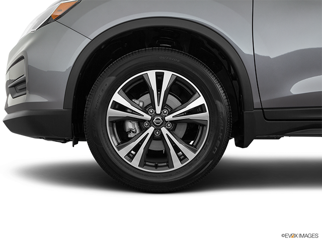 2019 Nissan Rogue | Front Drivers side wheel at profile