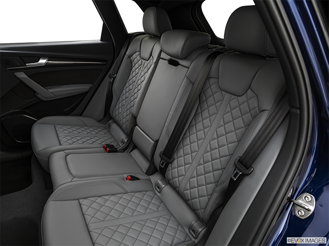 2019 Audi SQ5 | Rear seats from Drivers Side