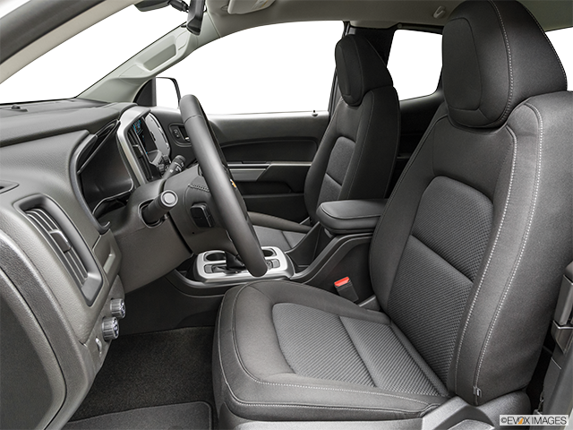 2019 Chevrolet Colorado | Front seats from Drivers Side