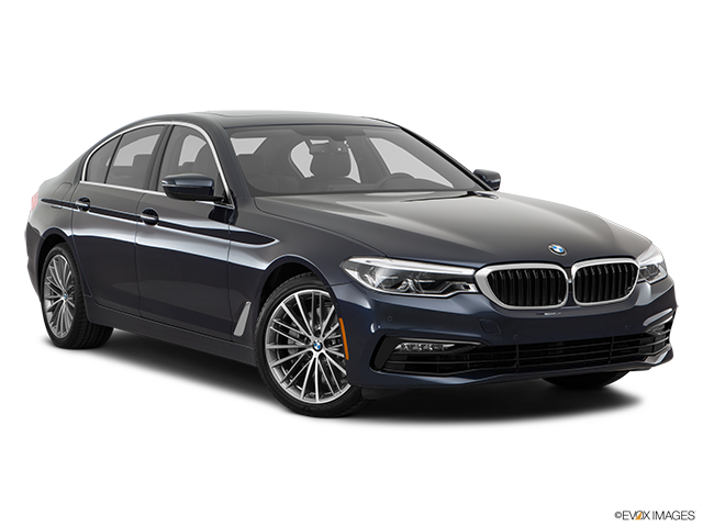 2019 BMW 5 Series | Front passenger 3/4 w/ wheels turned