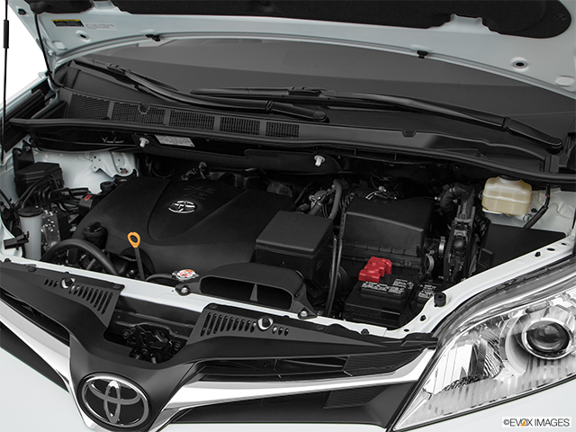 2019 Toyota Sienna | Engine