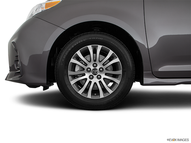 2019 Toyota Sienna | Front Drivers side wheel at profile