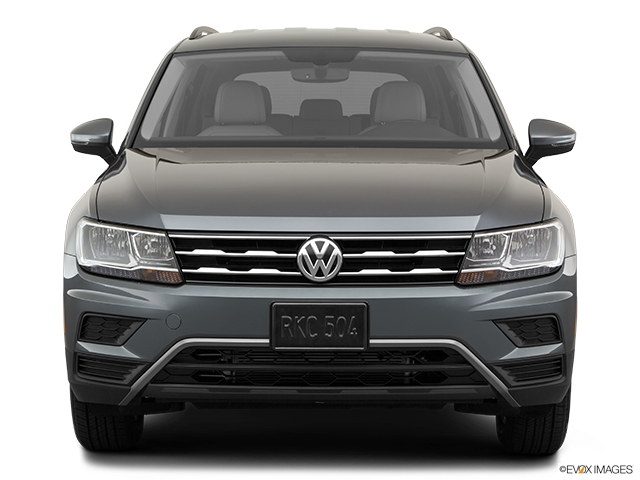 2019 Volkswagen Tiguan | Low/wide front